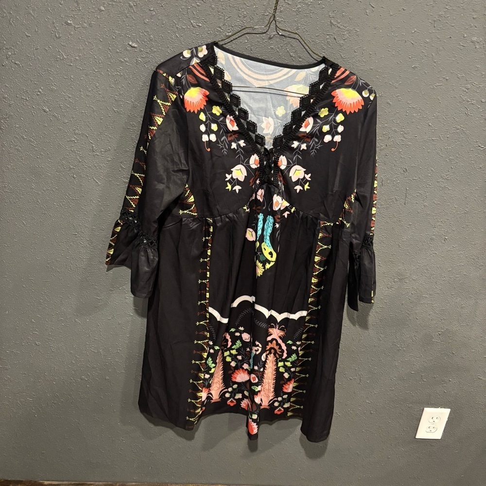 Women’s Every Rose Black Floral Dress